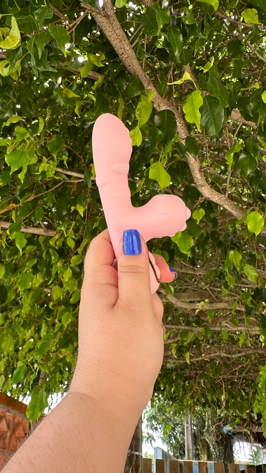 Vibrador Duplo com sugador Recarregavel Esquenta - 5