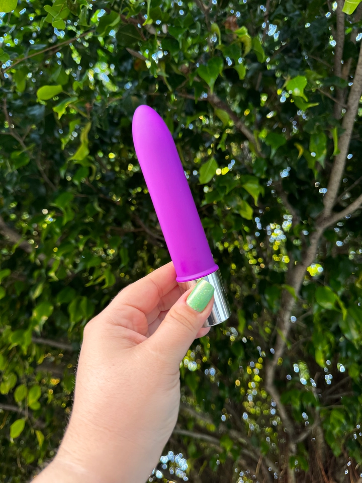 Vibrador Personal a pilha 10 vibrações AVELUDADO - imagem 1