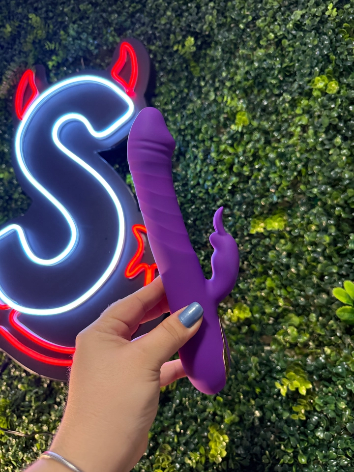 Vibrador Kate vai e vem 10 modos Recarregavel - imagem 1