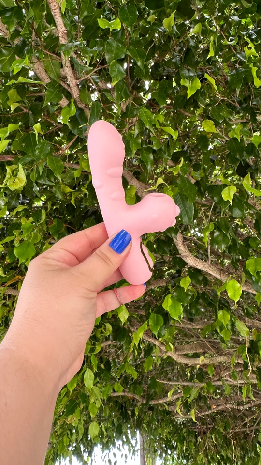 Vibrador Duplo com sugador Recarregavel Esquenta - 6