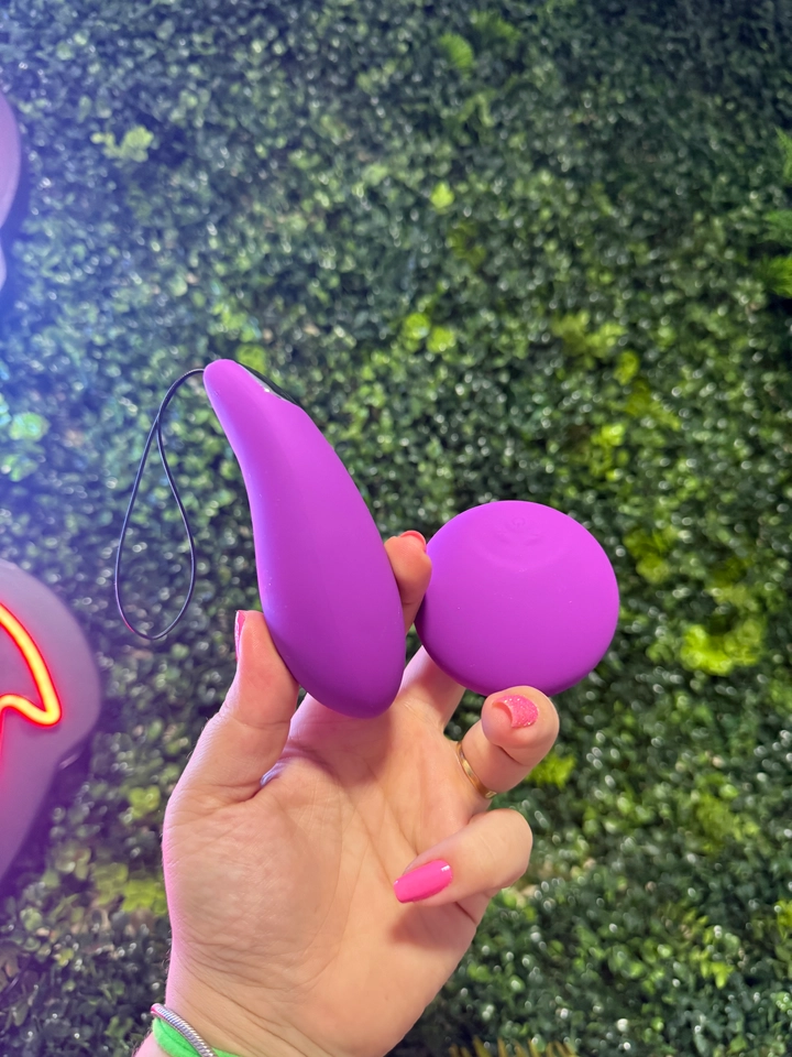 Vibrador Bullet com Controle a distância que VIBRA - imagem 1