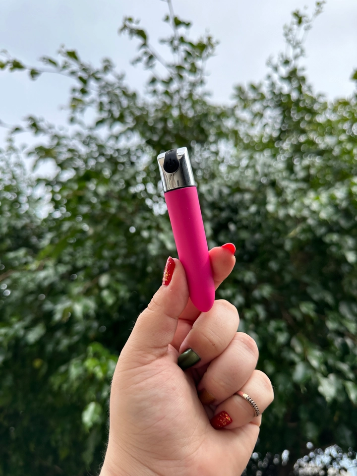 Vibrador Bullet 10 vibrações Recarregavel - 2