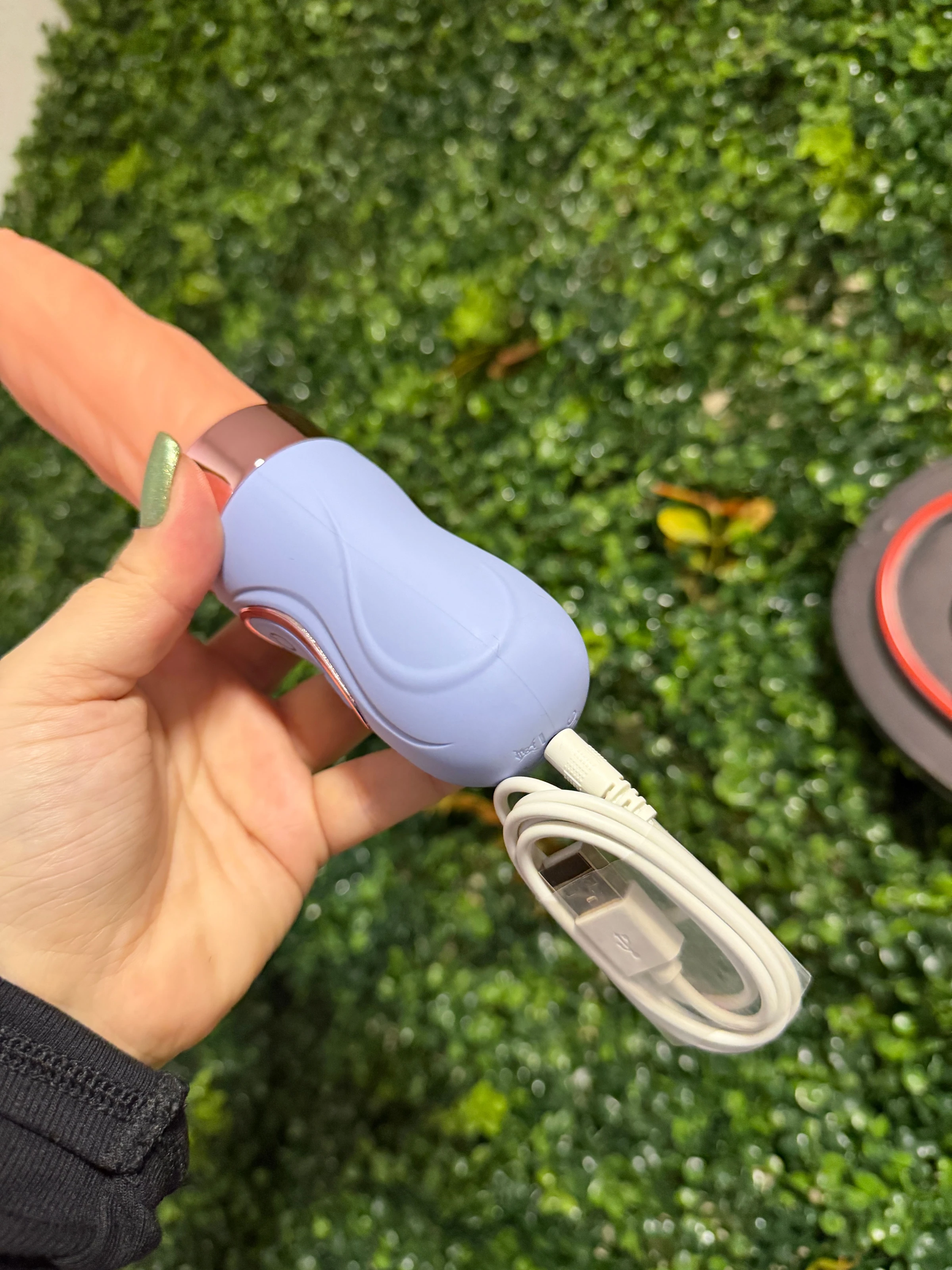 Vibrador Loveti  vai e vem 9 modos - Recarregavel  - 3