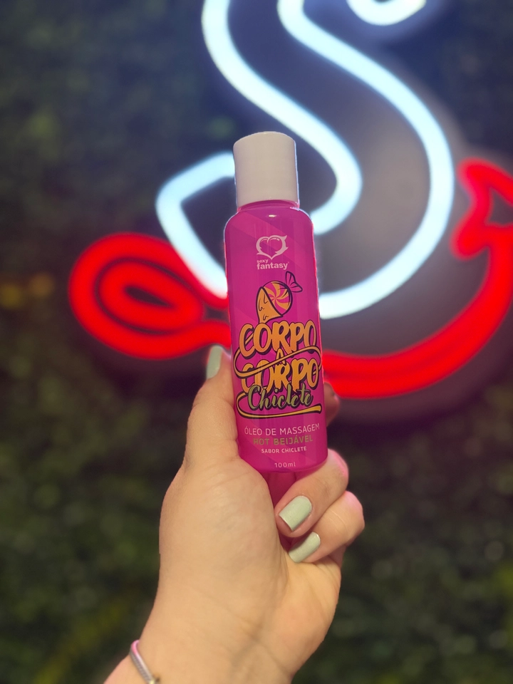  ÓLEO DE MASSAGEM HOT BEIJÁVEL 100ML CHICLETE - imagem 1
