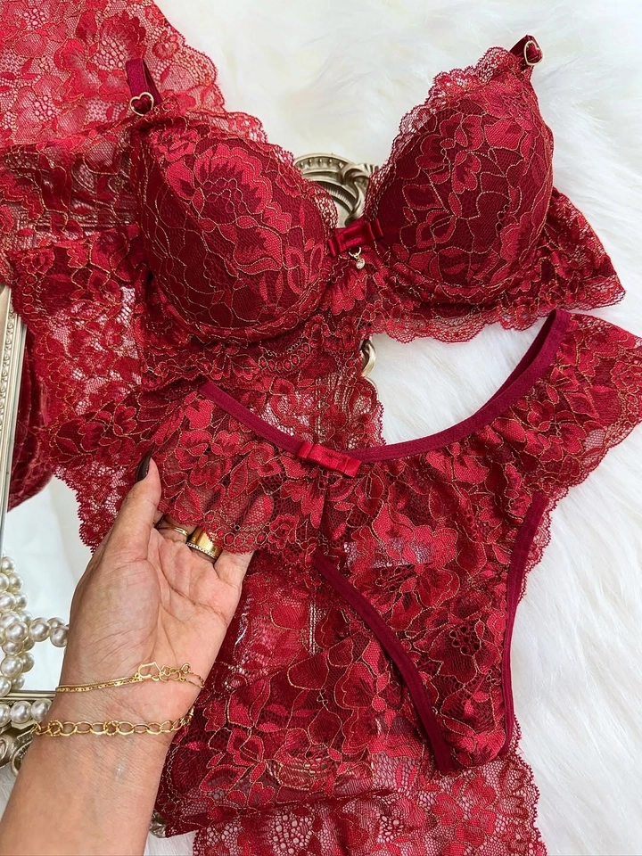Conjunto Bojo Renda Fio Dourado Vermelho - imagem 1