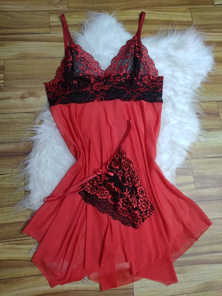 Camisola com calcinha Vermelha/Preta RENDA - 1