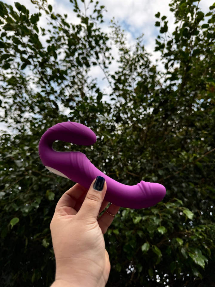 Vibrador strap com Controle - 4
