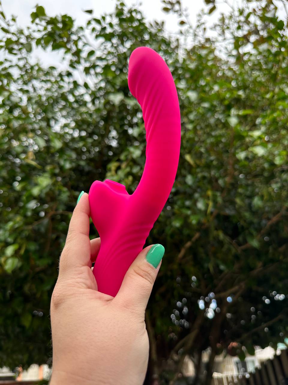 Vibrador penetração e sugador  - 4