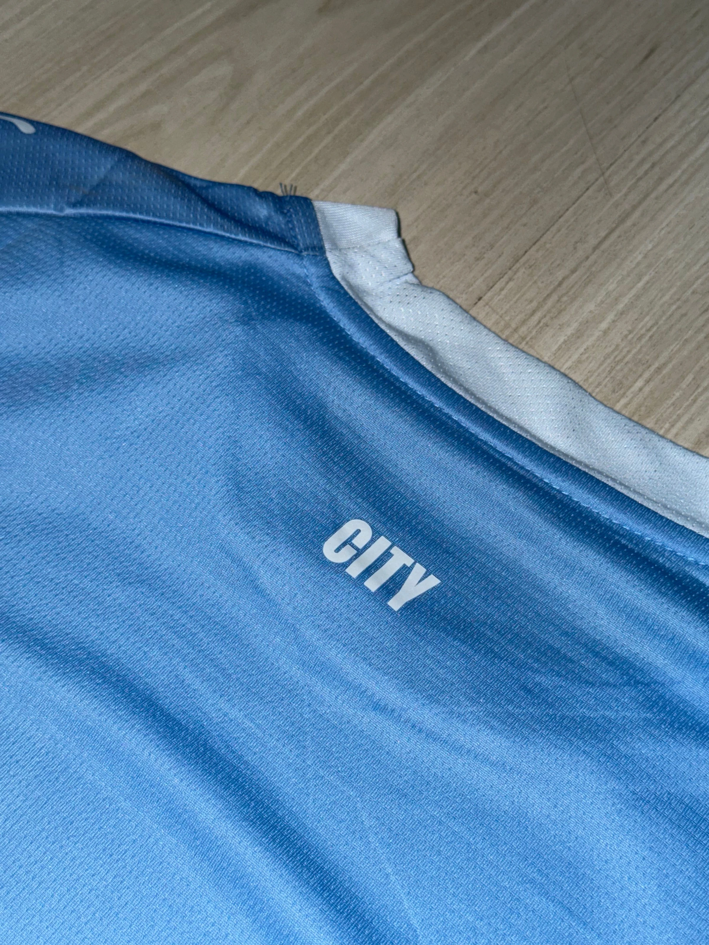 CAMISA I MANCHESTER CITY 26/27 - 4