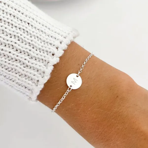 Pulseira Letra Personalizável Redonda - Semijoia - imagem 2