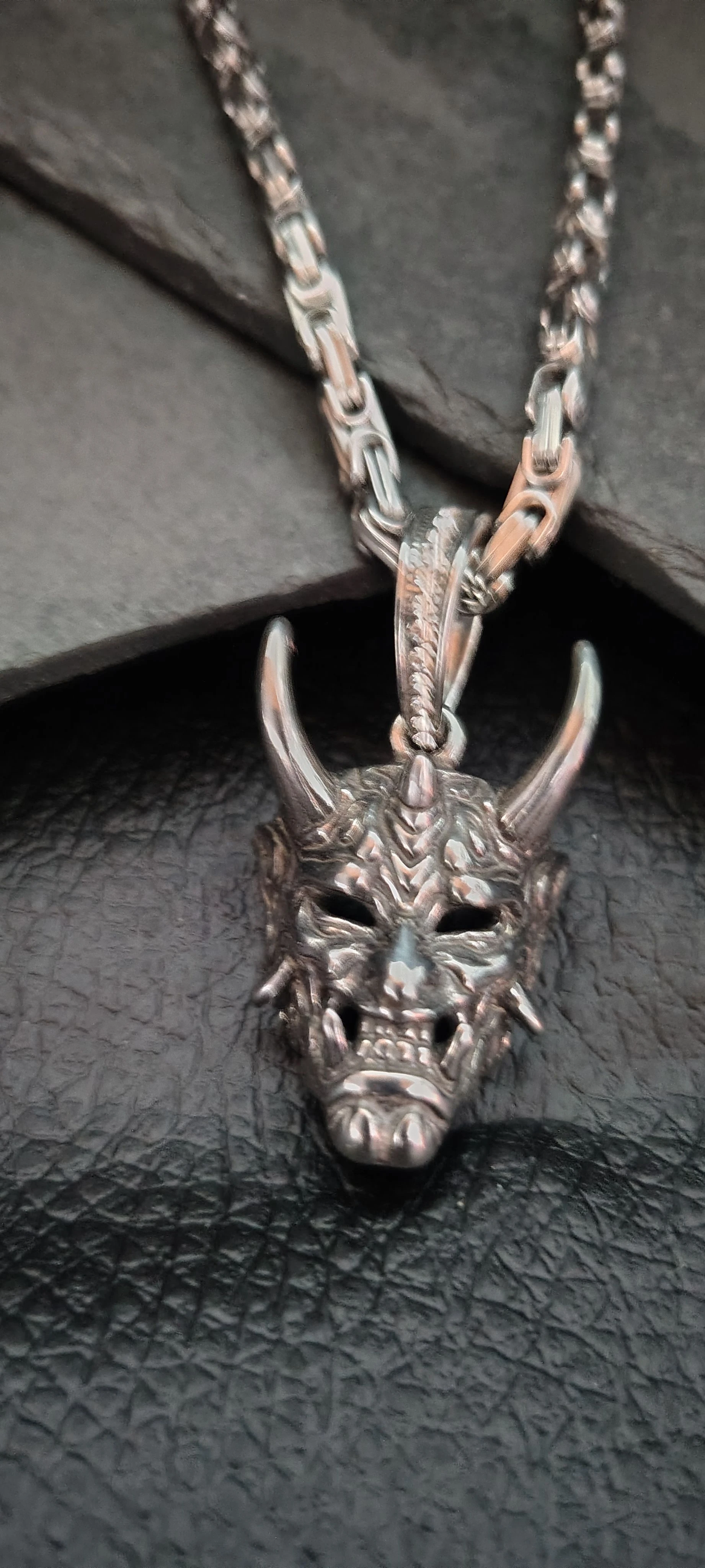 Corrente Masculina 65cm + Pingente Oni Mask Hannya 5cm - Máscara Japonesa Demônio Chifres - Aço Inoxidável - 2