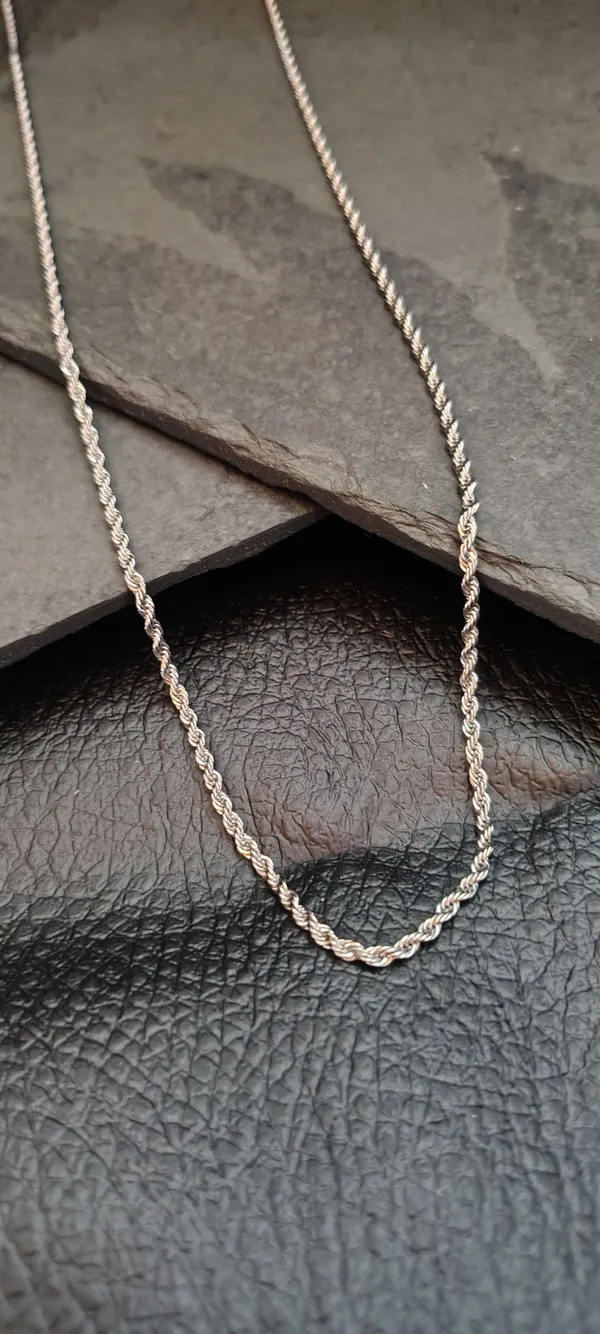 Corrente Masculina 68cm Cordão Baiano Fino 2,5mm - Ideal para Pingentes - Prata - Aço Inoxidável