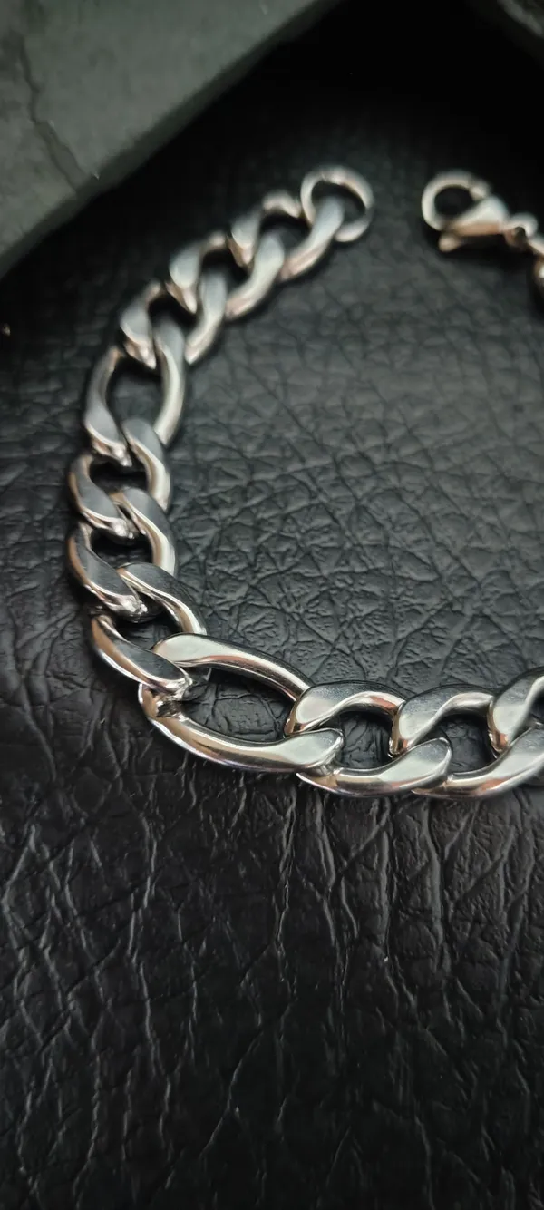 Pulseira Masculina Corrente Fígaro 20cm - Elo Italiano 3x1 Prata - Aço Inoxidável - SANSKULL - imagem 2