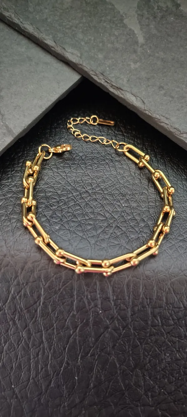 Pulseira Feminina Inspiração Joalheria Dourada 18cm - Elos U Bolinha  - SANSKULL