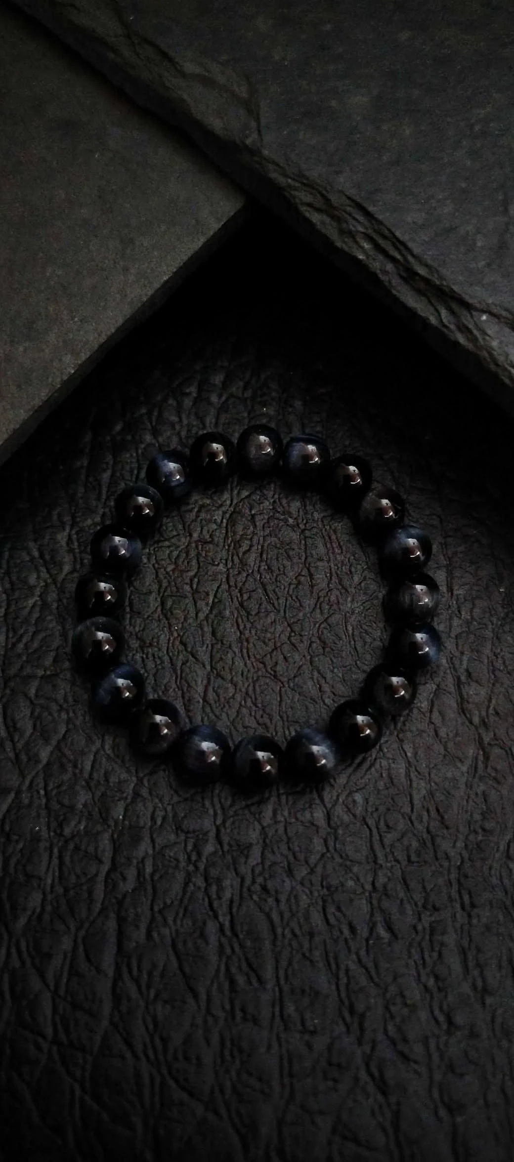 Pulseira Olho de Falcão Midnight 8mm | Elástica Unissex Minimalista SANSKULL - 2