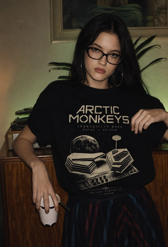 Camiseta Arctic Monkeys | Tranquility Base - imagem 1