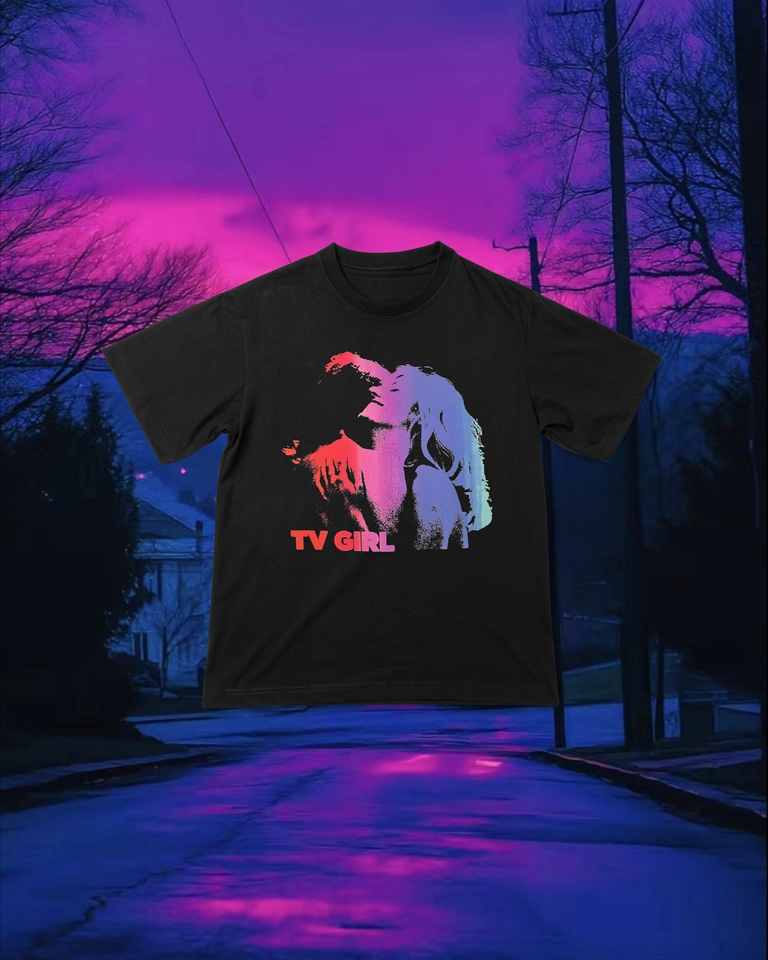 Camiseta TV GIRL (DTF)