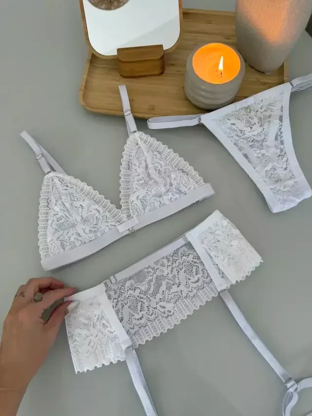Conjunto Fabulosa Branco com Cinta TAM P  - 2