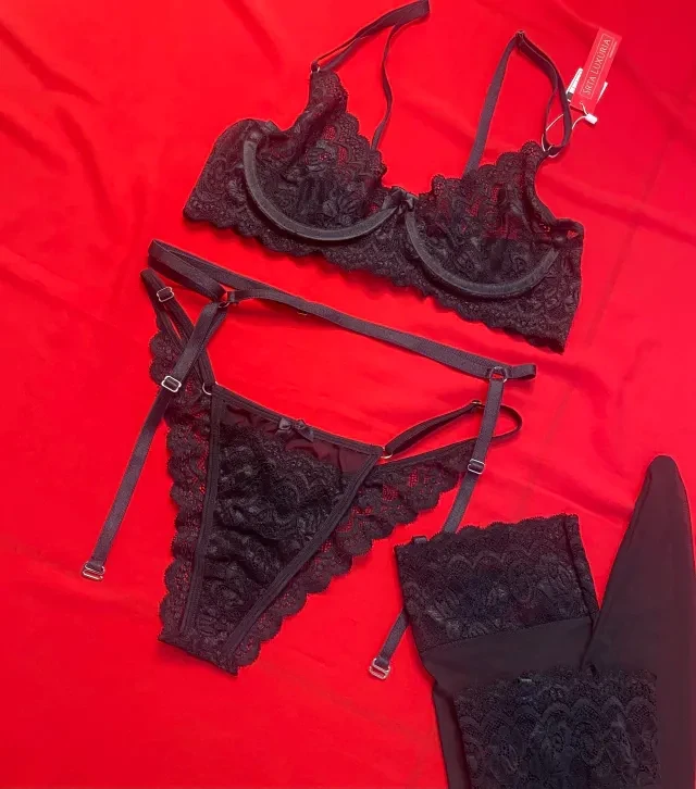 Conjunto Musa Preto VESTE P E M - 1