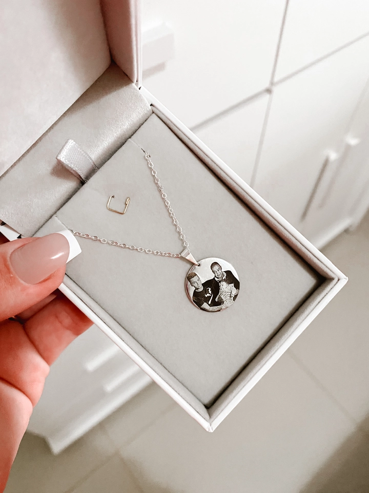 Colar Personalizado a laser medalha  - imagem 2