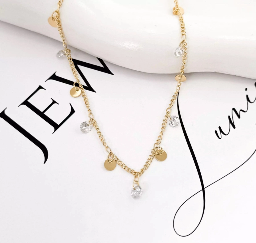 Choker Milly Zircônias e medalhinhas 