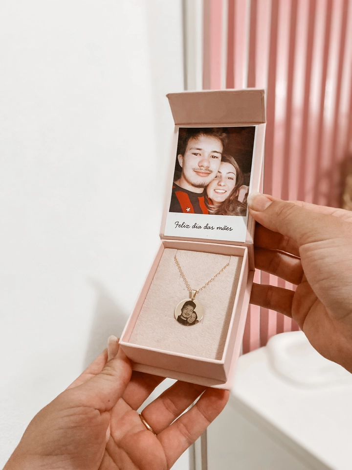 Colar Personalizado a laser medalha dourado  - imagem 2