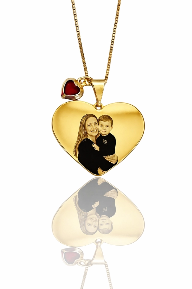 Colar coração personalizado a laser + pingente dourado 