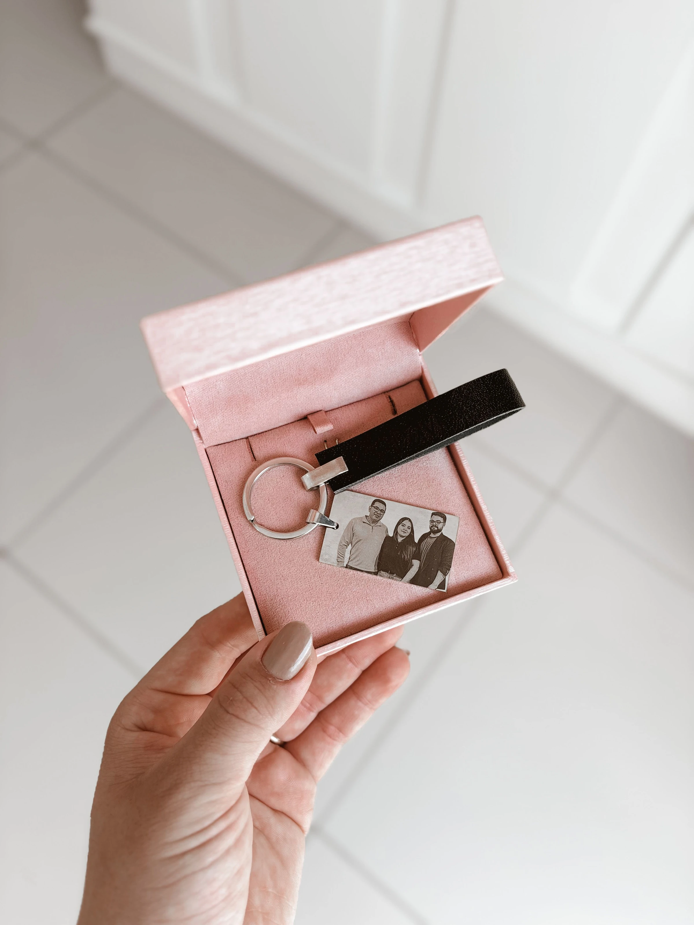 Chaveiro personalizado + couro  - 1