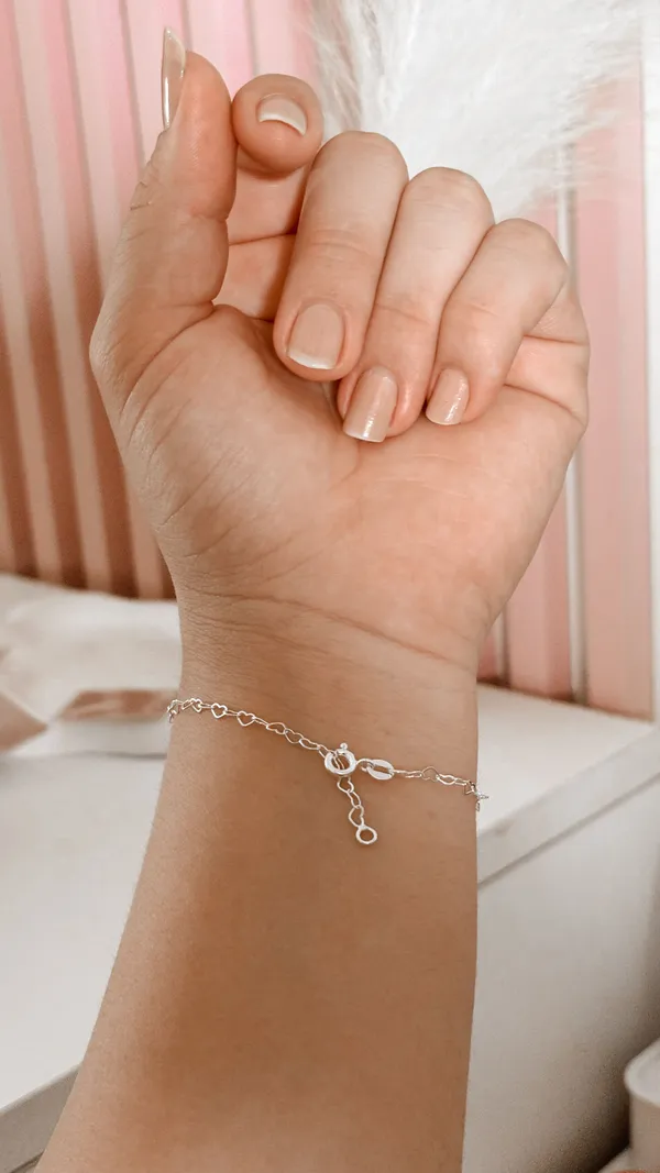 Pulseira elos corações 
