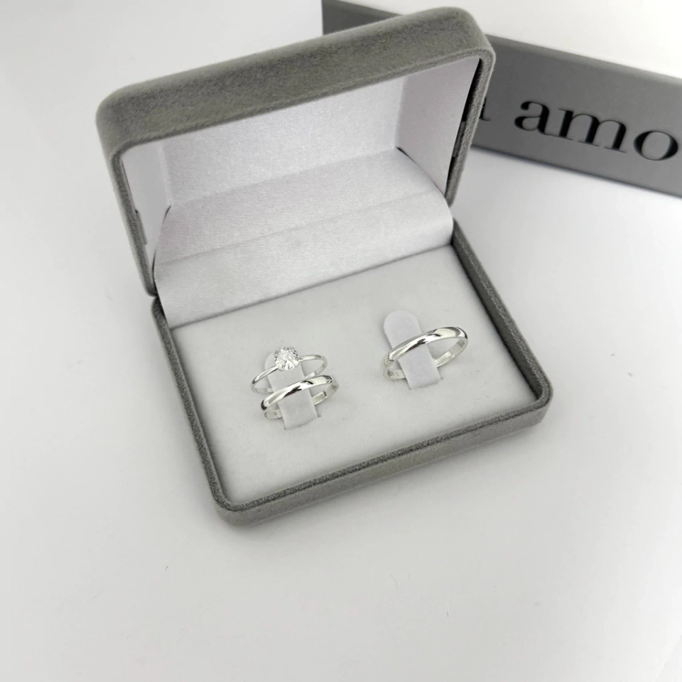 Par de alianças 2mm Fina modelo 1 