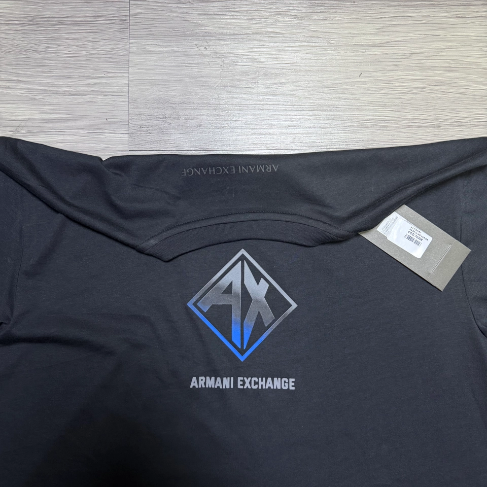 Camiseta ARMANI EXHANGE escudo peito  - 2