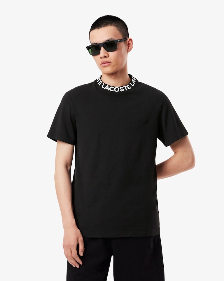Camiseta Lacoste gola detalhada 