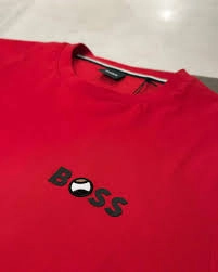 Camiseta Boss vermelha detalhe logo  - 2