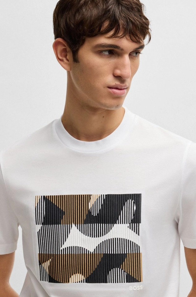 Camiseta Boss detalhe em logo - 2