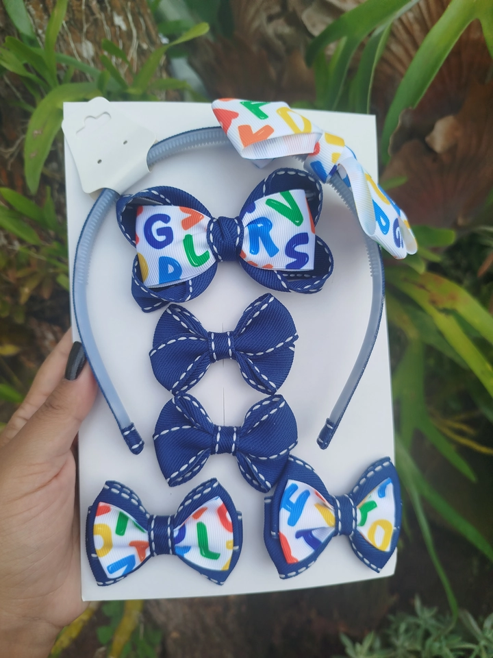 Kit escolar semaninha