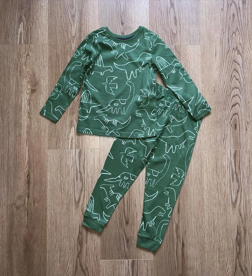 Três Conjuntos De Pijama  - 4