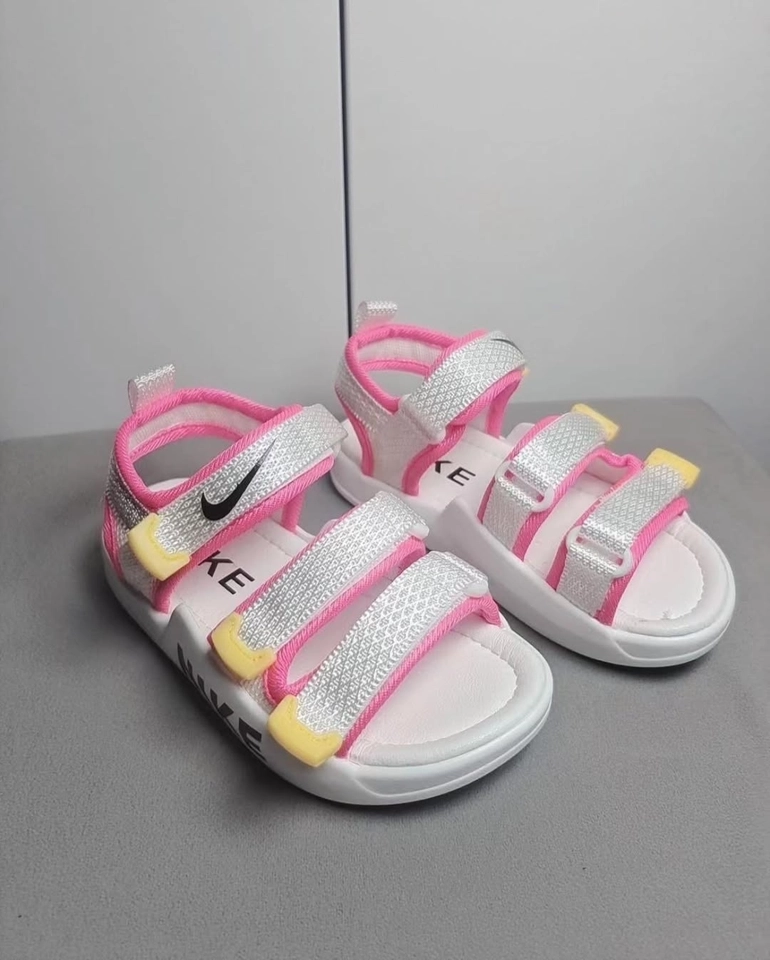 Sandália Nike Menina  - 4