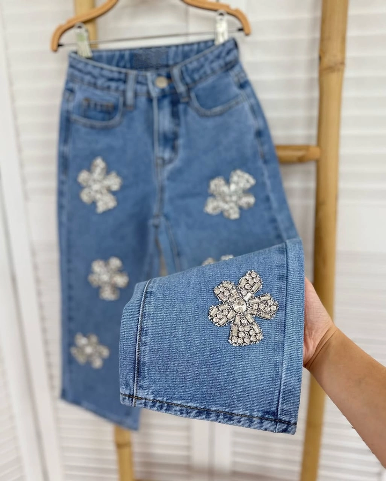 Calça jeans flor de brilho  - 2