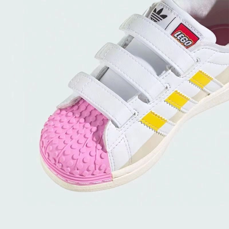 Tênis Adidas x Lego - 5