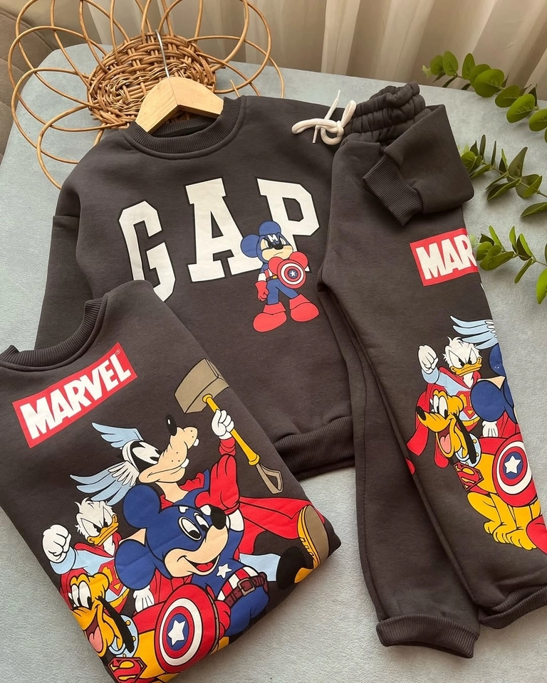 Conjunto Moletom GAP Marvel  - 4