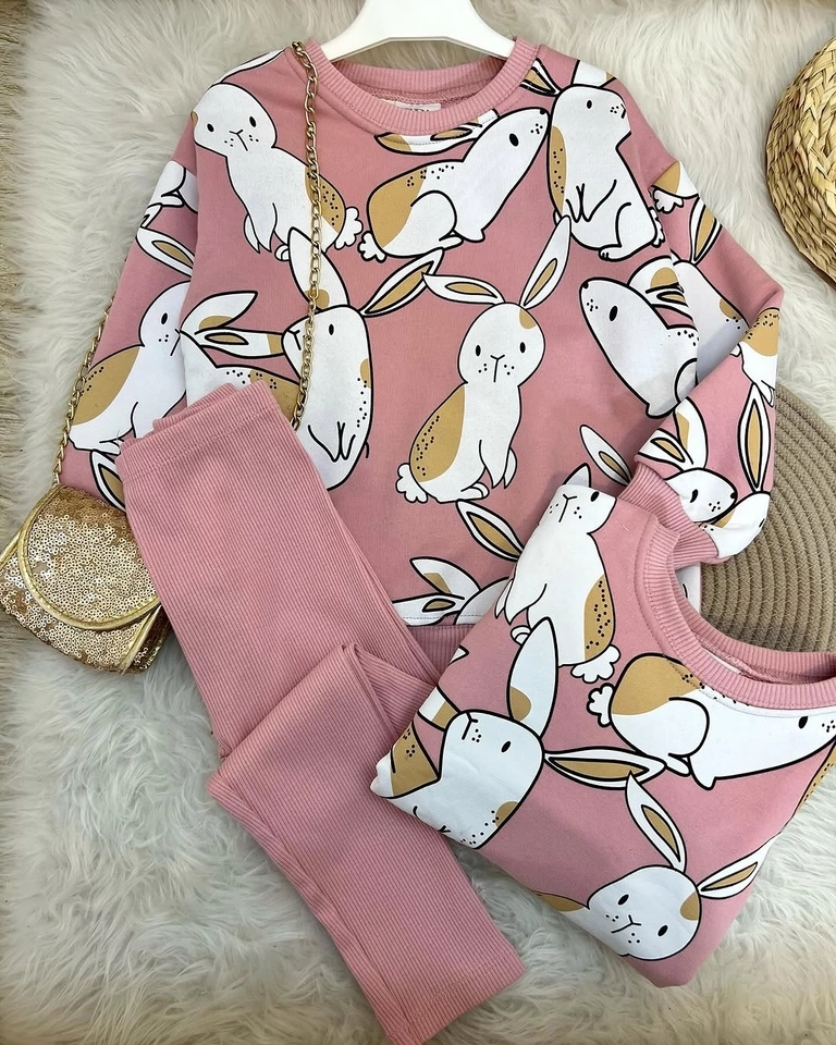 Conjunto Moletom Coelho  - 1