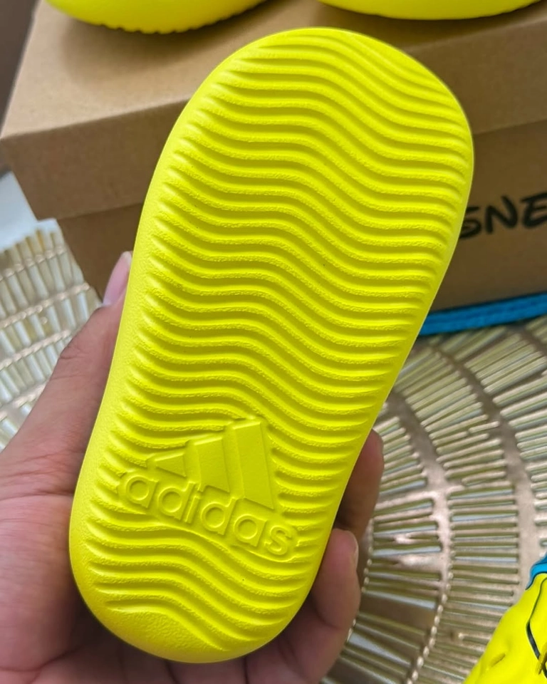 Papete Adidas linguado  - 4