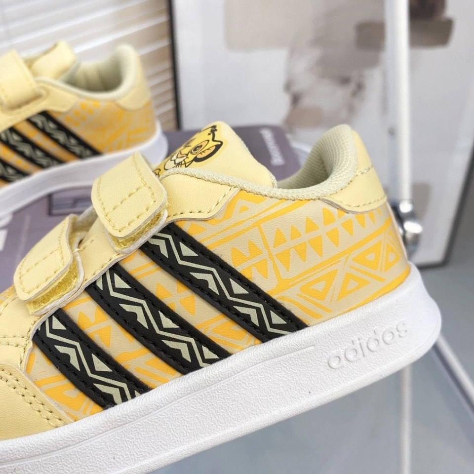 Tênis Adidas Rei Leão  - 4