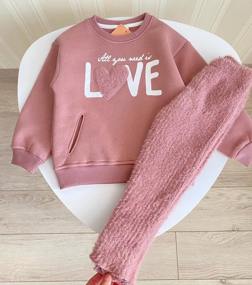Conjunto Love  - 1