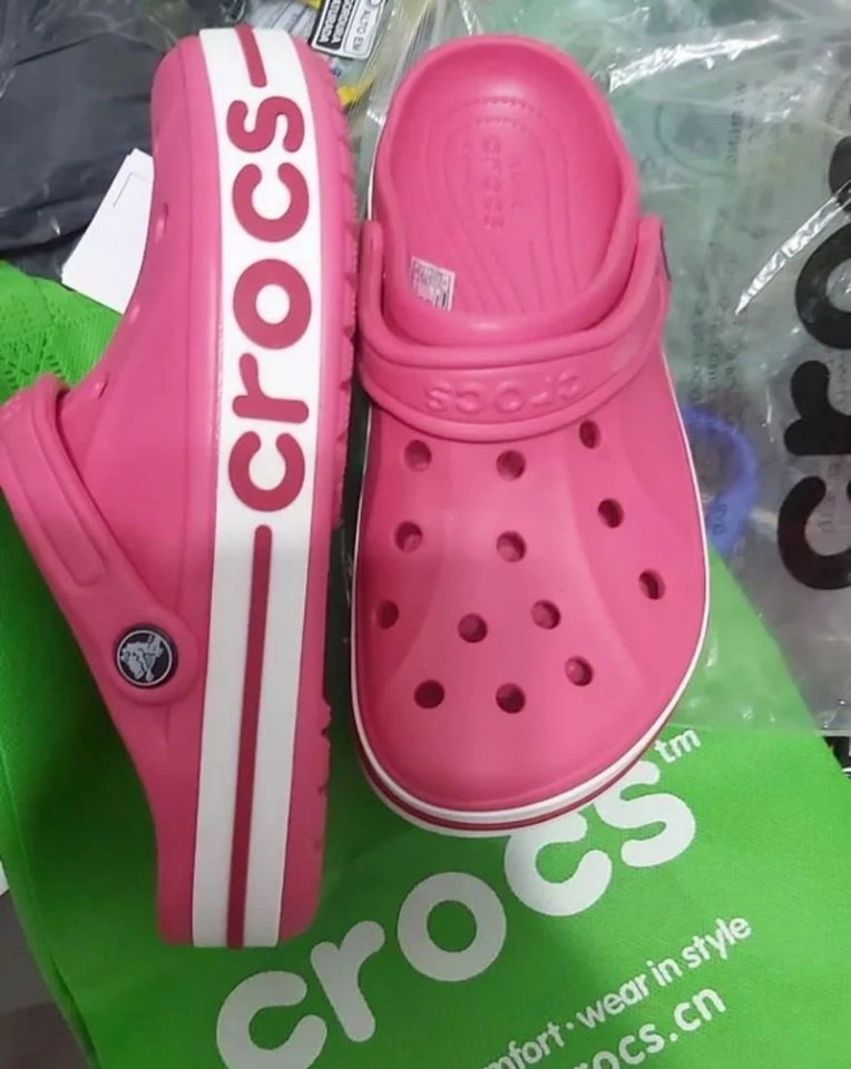 Crocs Básicas - 4