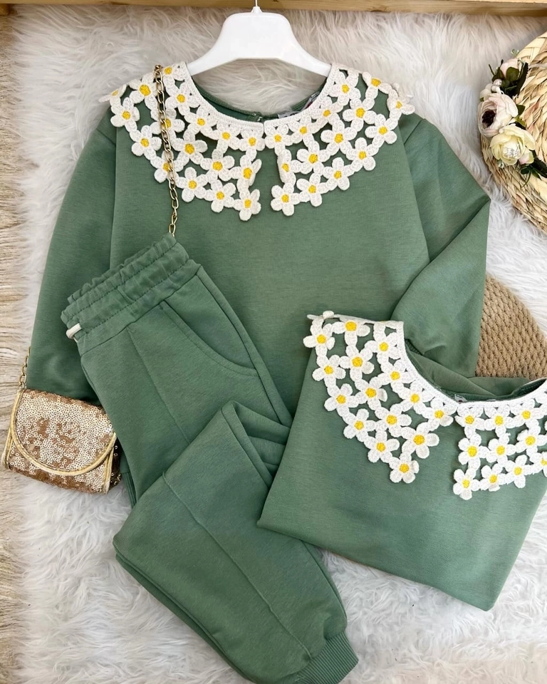 Conjunto moletom Coroa de Flor - 2