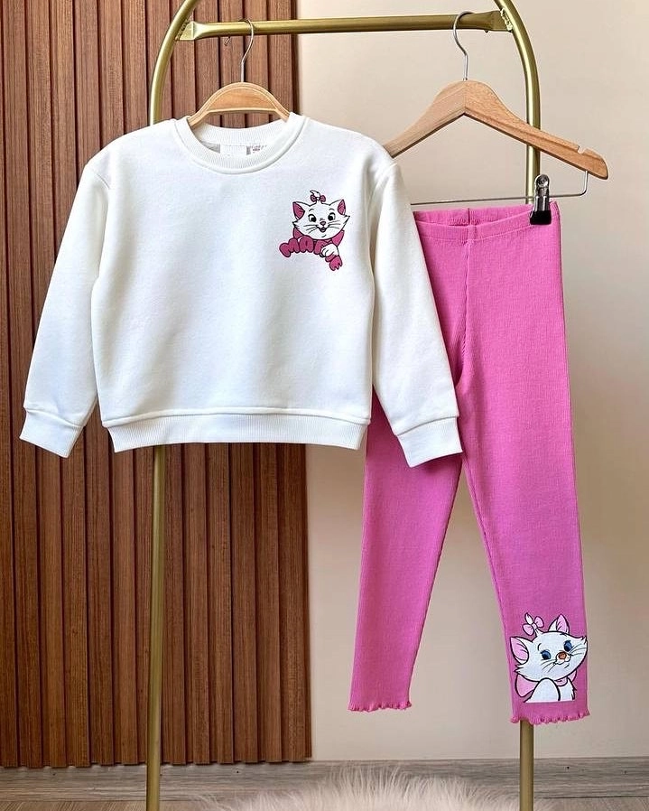 Conjunto Gata Marie  - 1