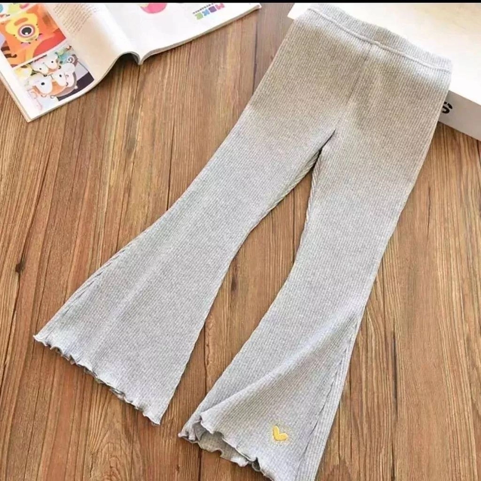 Calça Boca de Sino - 4