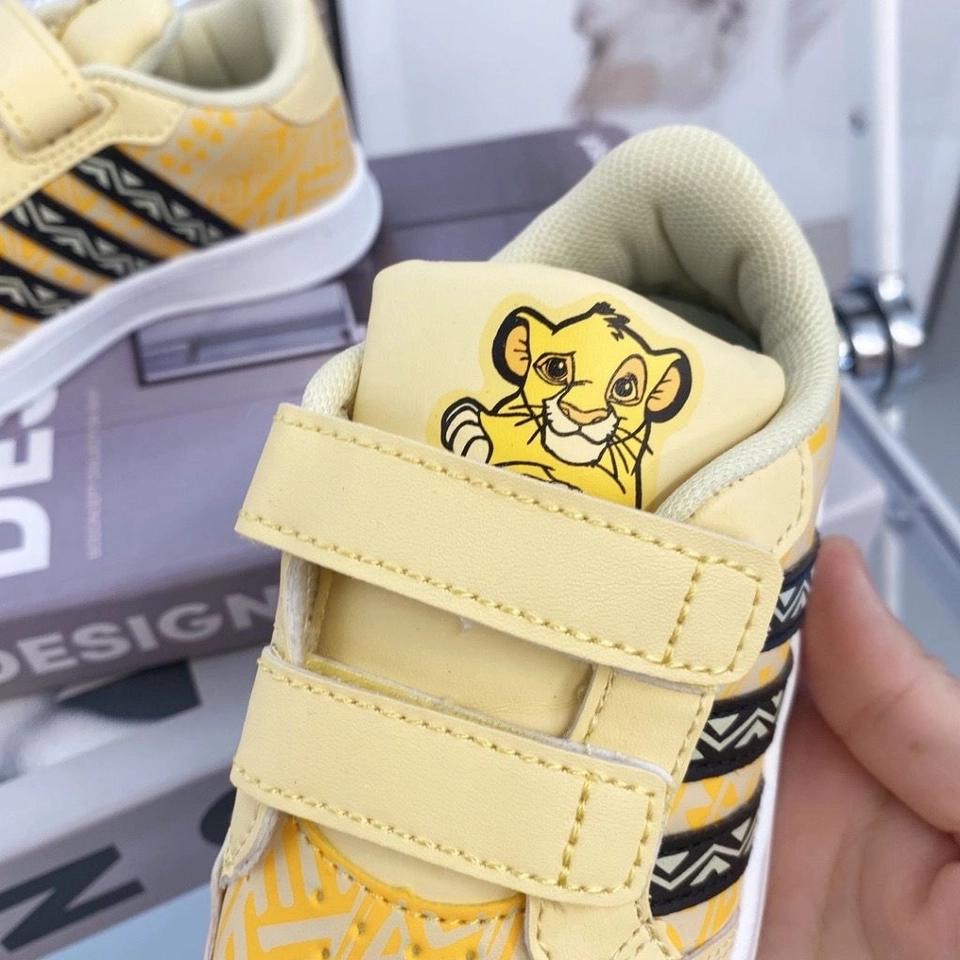 Tênis Adidas Rei Leão  - 6