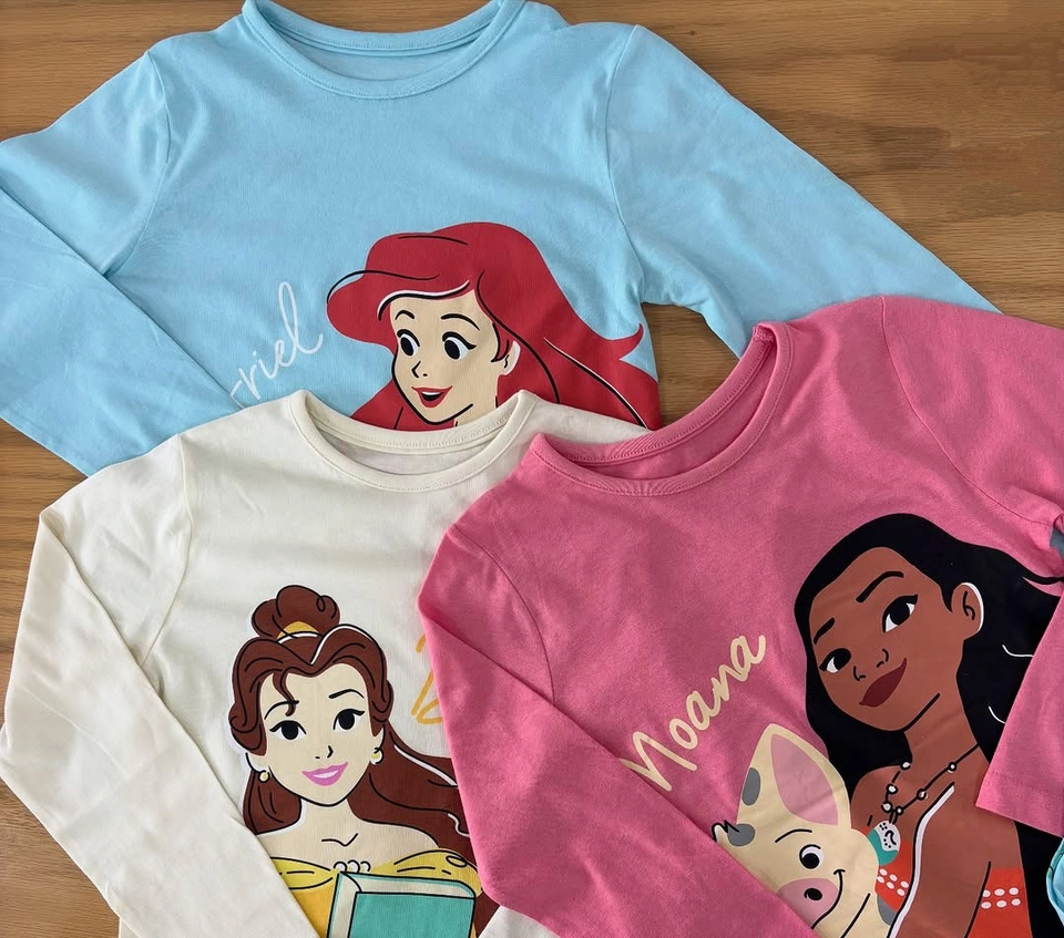 Conjunto pijama princesas  - 2